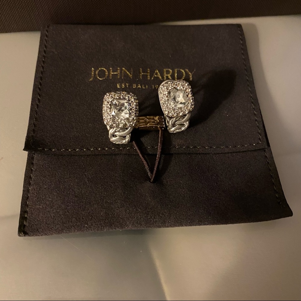 John Hardy Batu Classic Chain Silver Earrings